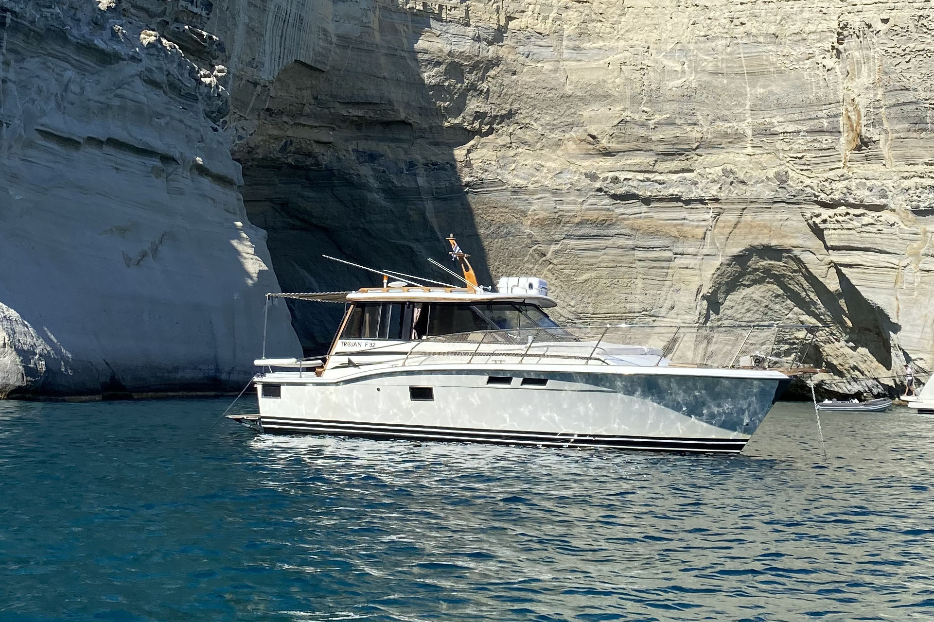 anemos yachting milos